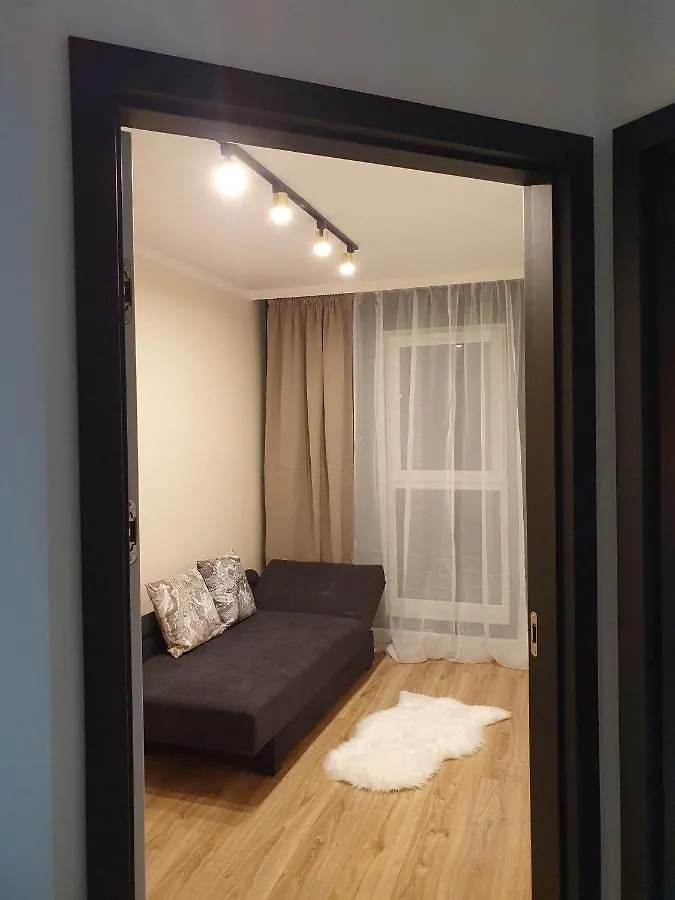 Homestay Apartament 3 Pokojowy Lub Pokoj W Mieszkaniu W Nowym Bloku Warsaw